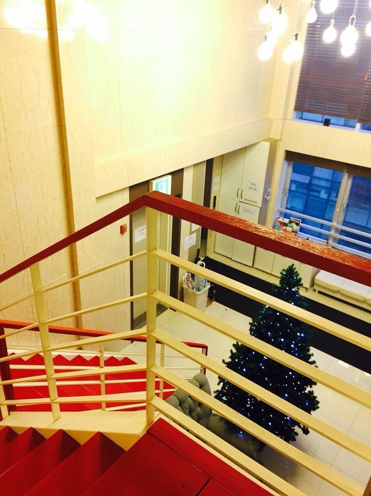 Sol Guest House_Haeundae ปูซาน ภายนอก รูปภาพ