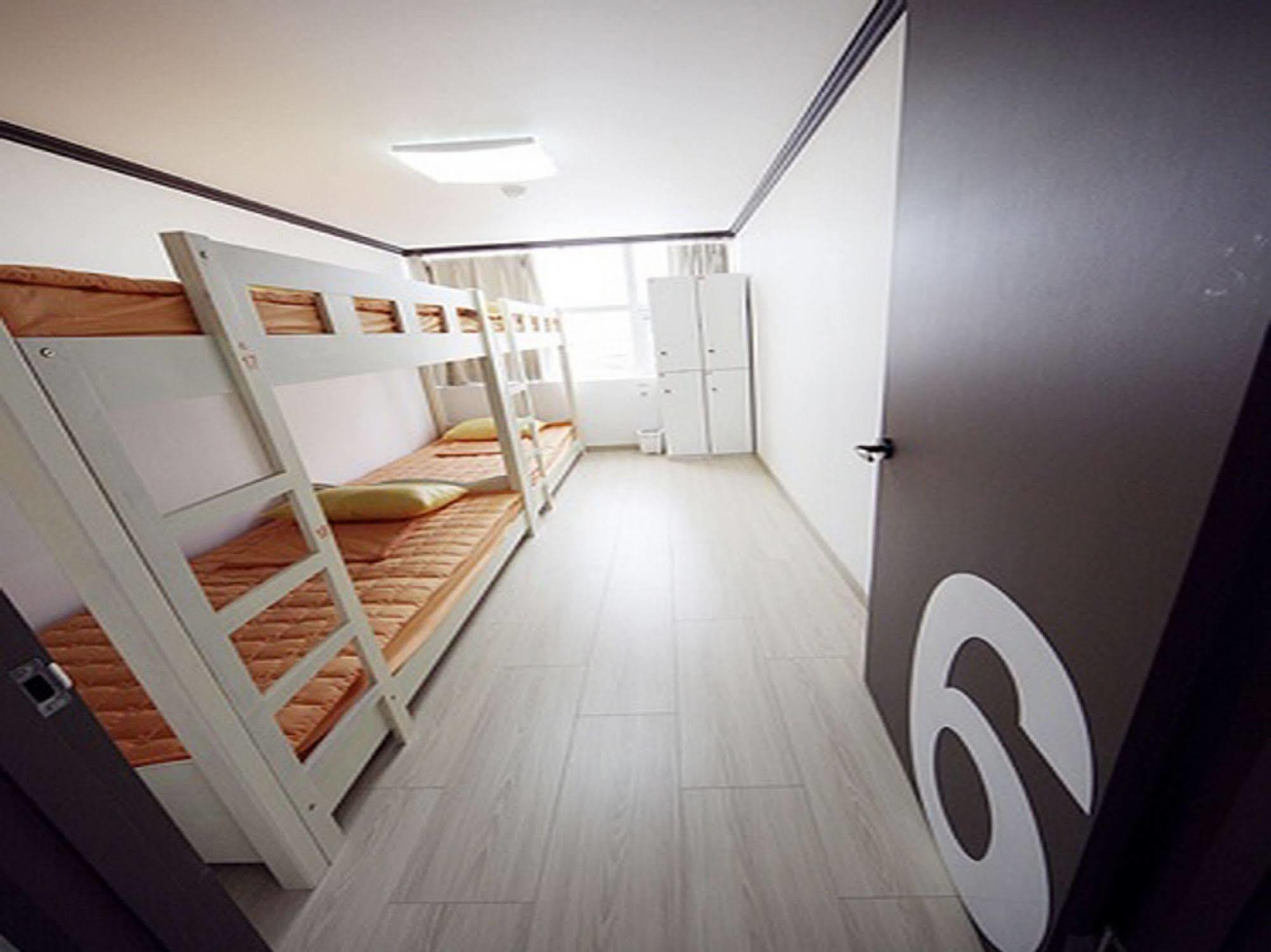 Sol Guest House_Haeundae ปูซาน ภายนอก รูปภาพ