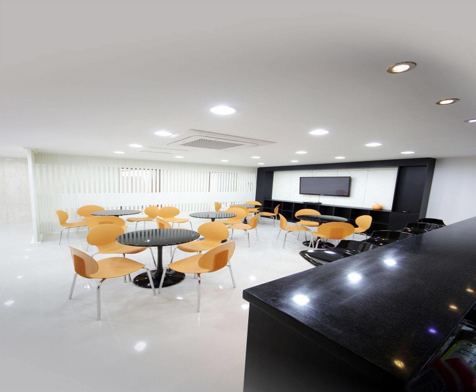 Sol Guest House_Haeundae ปูซาน ภายนอก รูปภาพ